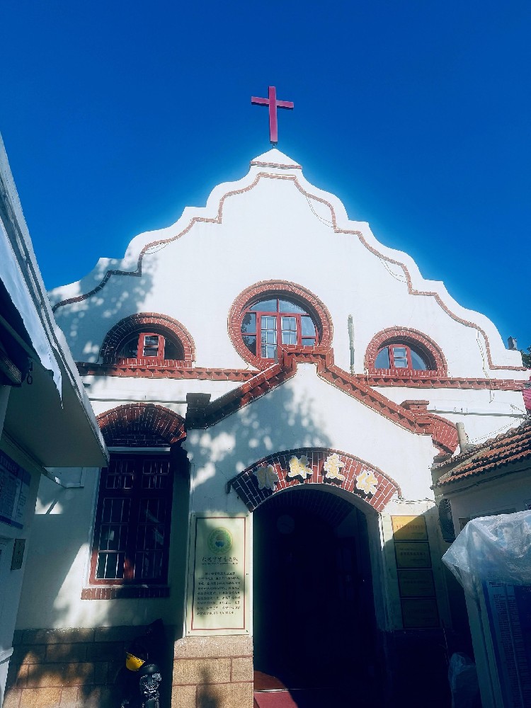 青岛市李沧区滨河路基督教堂